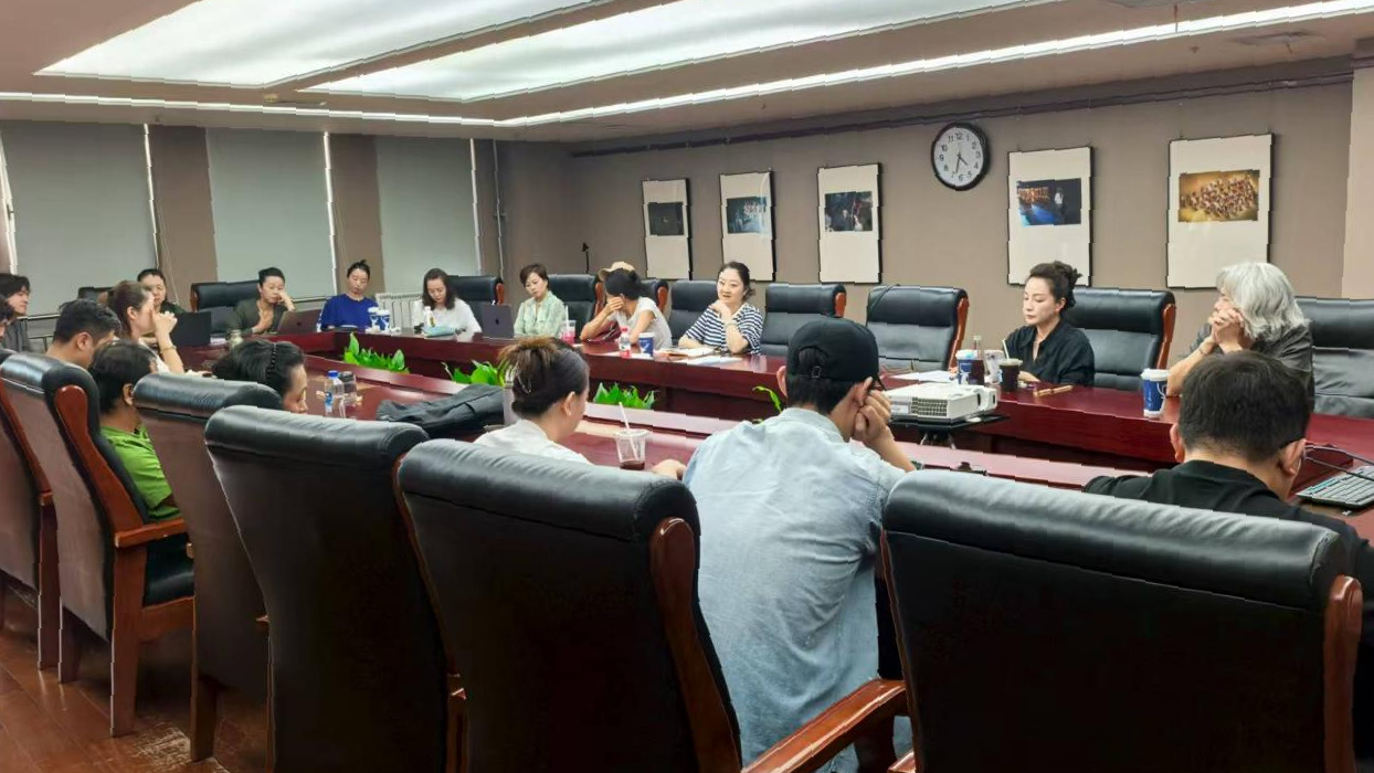 0-民间舞2.png