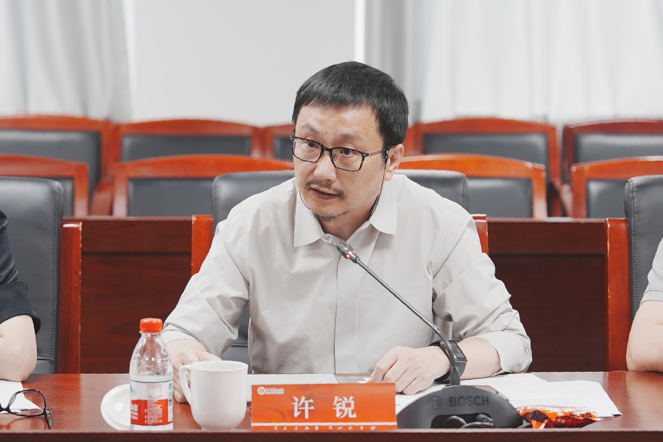 许锐.jpg